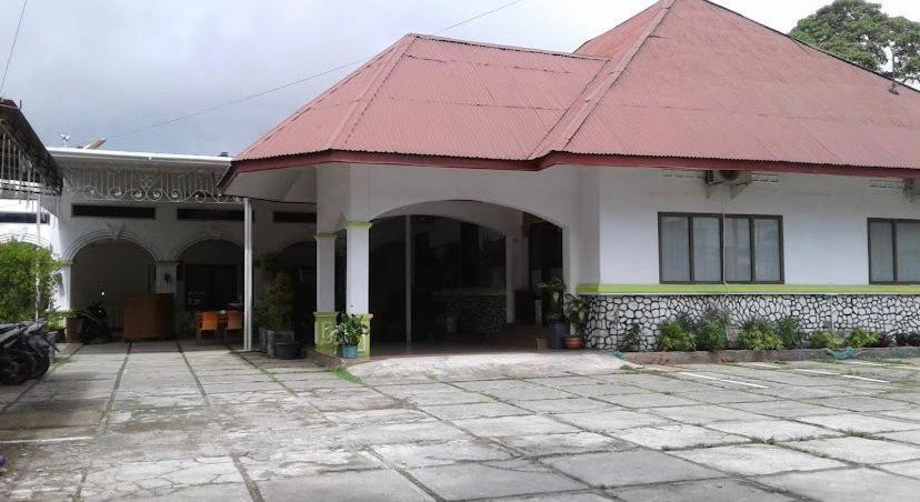 פדאנג Hotel Ranah Bundo מראה חיצוני תמונה